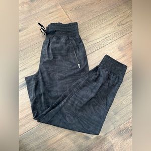 Athleta Camden Printed Jogger